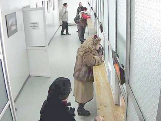 SPIT îşi trage obloanele